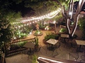 glen_ellen_inn-garden_1.jpg